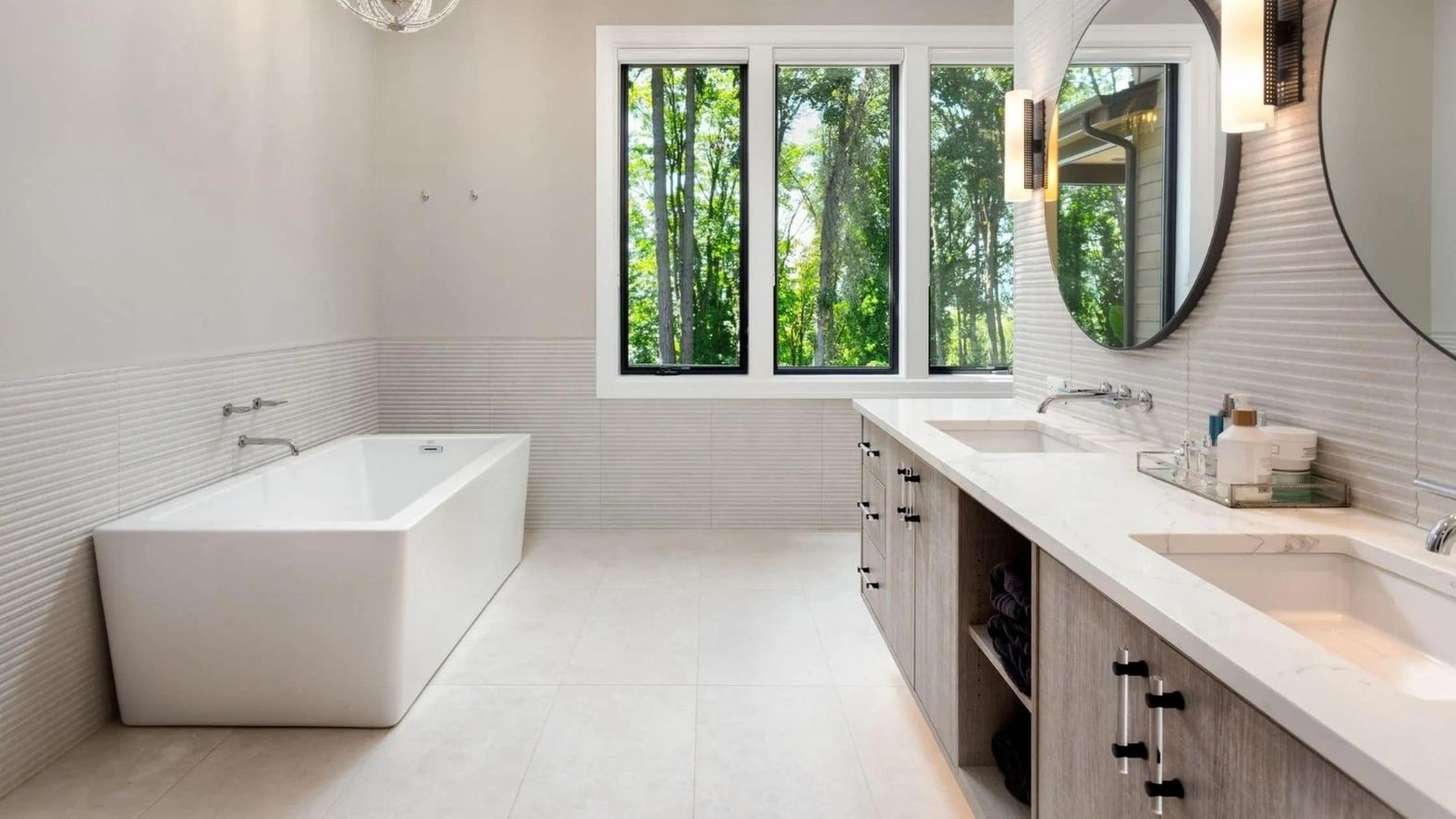 Bathroom open air